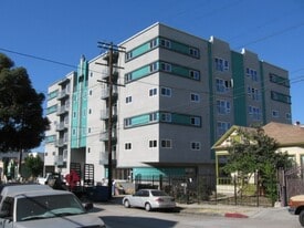 959 S Ardmore Ave in Los Angeles, CA - Building Photo