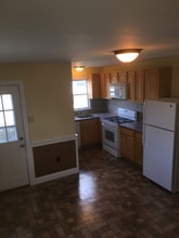 142 W South St in Nanticoke, PA - Building Photo - Building Photo