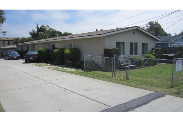 1948-1952 Meyer Pl in Costa Mesa, CA - Building Photo - Building Photo