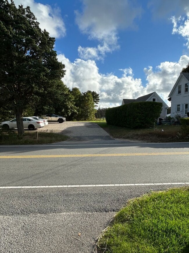 339 Queen Anne Rd in Harwich, MA - Building Photo - Building Photo