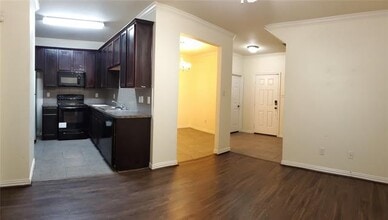 3015 Tudor Ln in Irving, TX - Building Photo - Building Photo