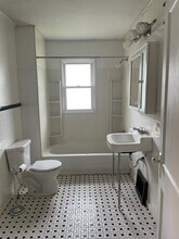 215 E Vermilya Ave in Bloomington, IN - Building Photo - Building Photo