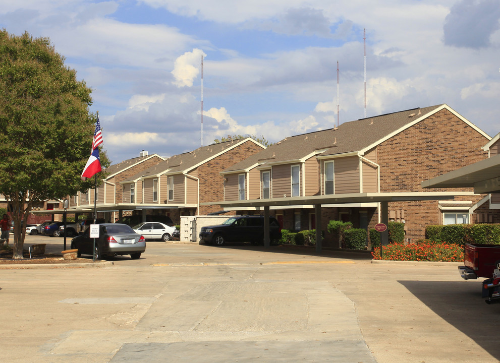 Willowbrook North Townhomes in Austin, TX - Foto de edificio