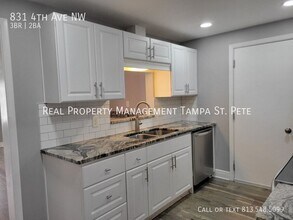 831 4th Ave NW in Largo, FL - Building Photo - Building Photo
