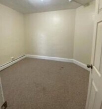 399-401 Orms Street, Unit Unit 1 in Providence, RI - Building Photo - Building Photo