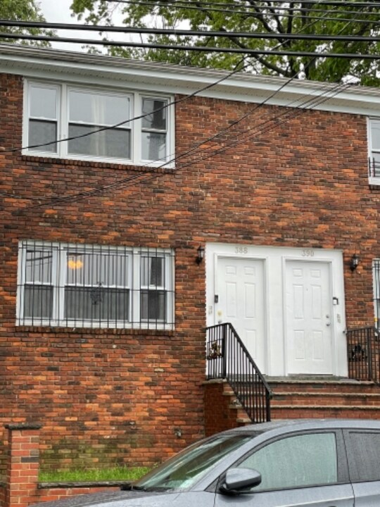 388 14th Ave in Irvington, NJ - Building Photo