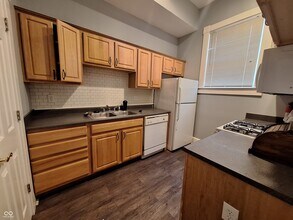 906 Alabama St in Indianapolis, IN - Foto de edificio - Building Photo