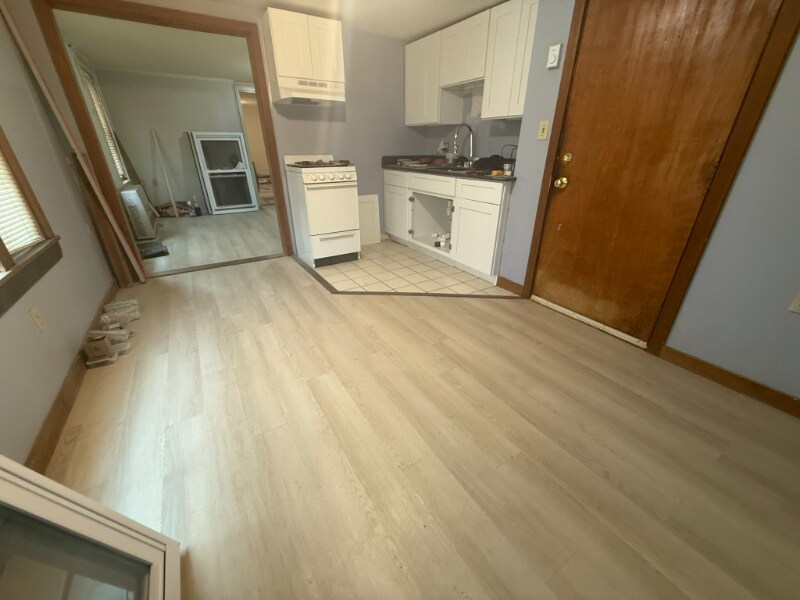 19 I St in Hampton, NH - Building Photo