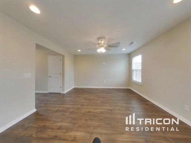 2618 Bluffton Ln in Columbia, TN - Building Photo - Building Photo