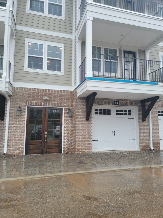 property at 900 Vintage Green Ln