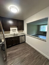 1007 N Marshall St in Milwaukee, WI - Building Photo - Building Photo