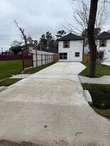 8224 Bigwood St in Houston, TX - Building Photo