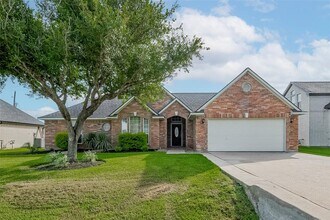 9631 Highland Pointe Dr in Needville, TX - Building Photo - Building Photo