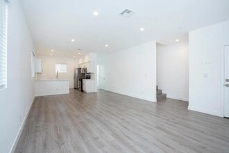 5024 1/2 Cleon Ave in North Hollywood, CA - Building Photo - Building Photo