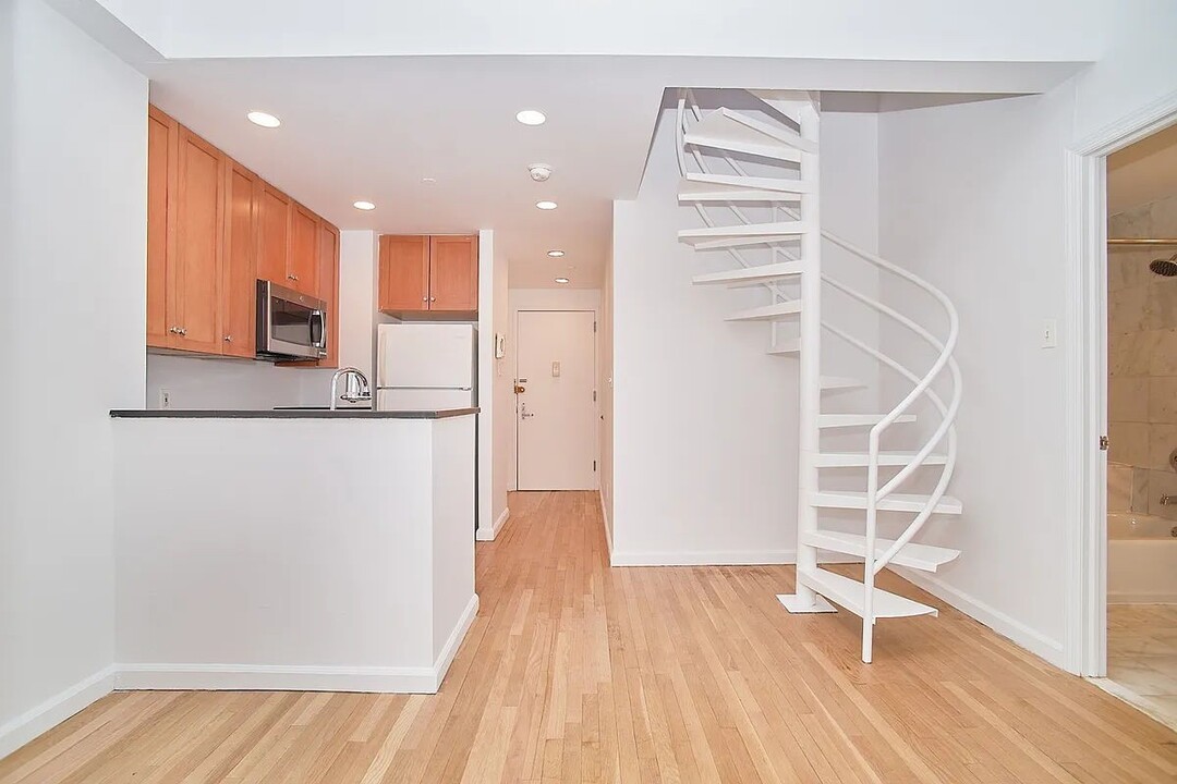 114 Ridge St in New York, NY - Building Photo