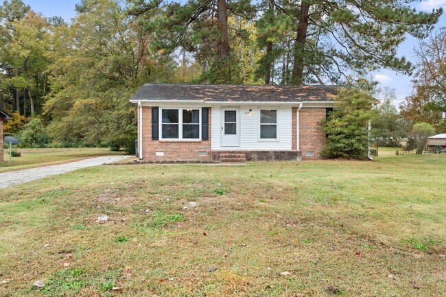 property at 1232 Beverly Dr