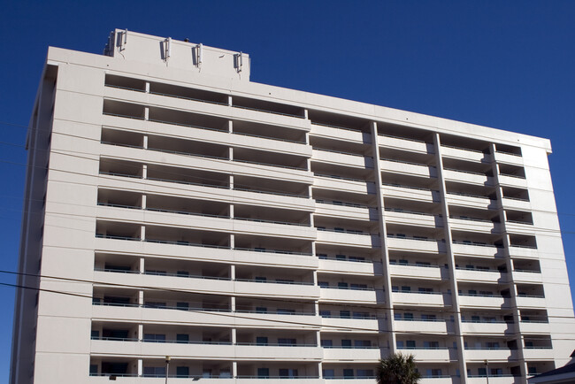 Pelican Watch in Carolina Beach, NC - Building Photo - Building Photo