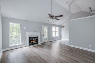 1449 Brighton Cir, Unit 00314 in Mount Juliet, TN - Building Photo - Building Photo