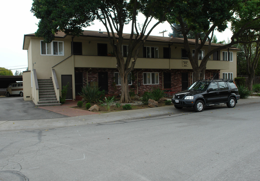 Grayce Apartments in Mountain View, CA - Building Photo