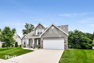 246 Lonepine Dr in Wentzville, MO - Building Photo