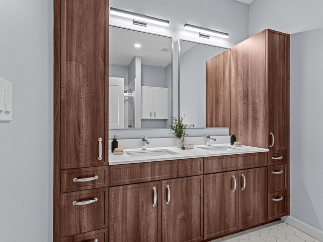 Fox Howe in Framingham, MA - Building Photo - Building Photo