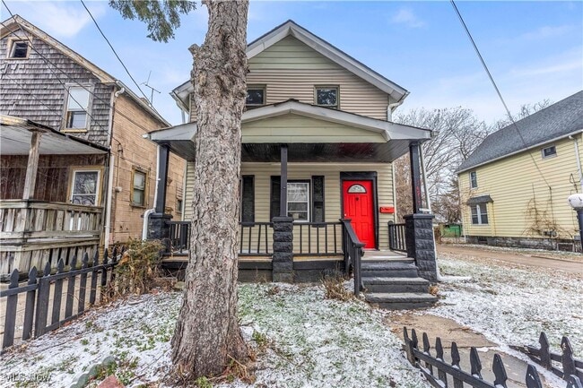 property at 14917 Darwin Ave