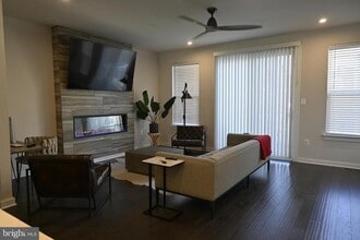 2527 Emerald Branch Dr in Hyattsville, MD - Building Photo - Building Photo