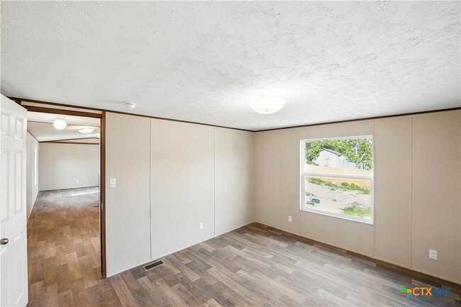property at 938 Covered Wagon