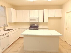 4738 Stoney Point Ct in Sugar Land, TX - Building Photo - Building Photo