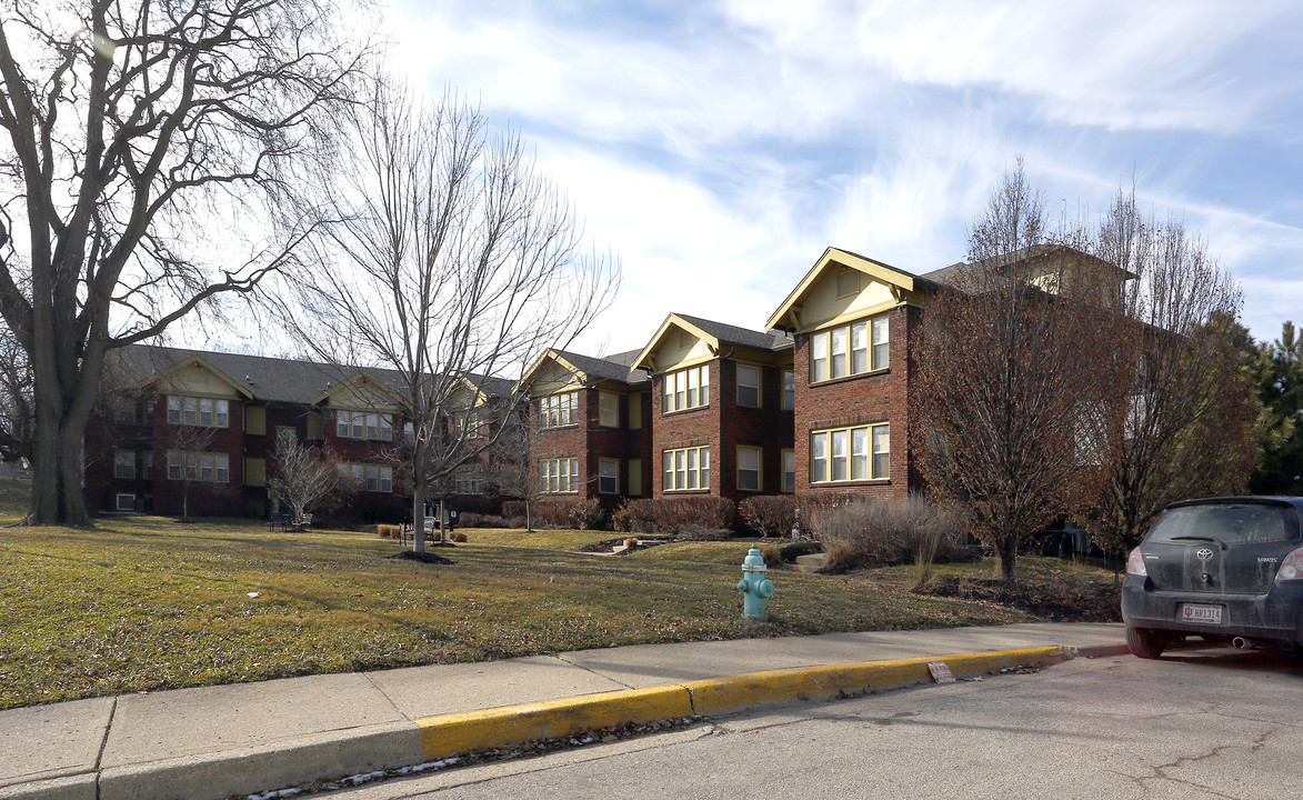 VILLAGE AT FALL CREEK in Indianapolis, IN - Building Photo