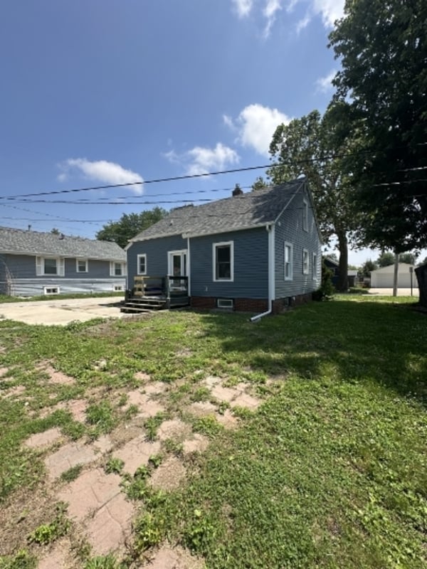 612 13th St NW in Cedar Rapids, IA - Building Photo - Building Photo