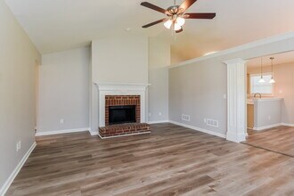 1442 Paddocks Ct in Powder Springs, GA - Building Photo - Building Photo