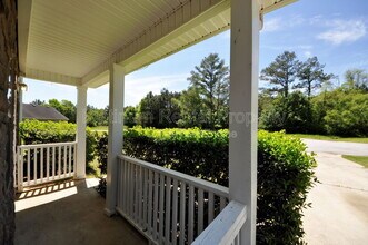 9260 Golf View Dr in Riverdale, GA - Building Photo - Building Photo