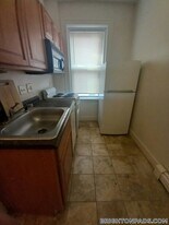 15 Colborne Rd, Unit 5 in Boston, MA - Building Photo