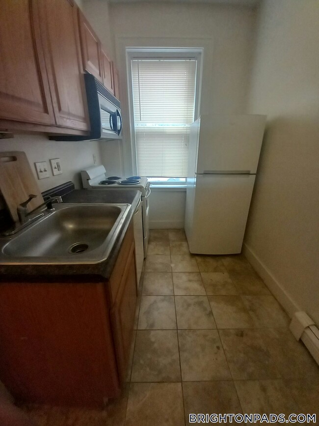 15 Colborne Rd, Unit 5
