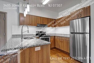 3405 John F. Kennedy Blvd in Jersey City, NJ - Building Photo - Building Photo