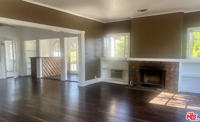 456 S Wilton Pl in Los Angeles, CA - Building Photo - Building Photo