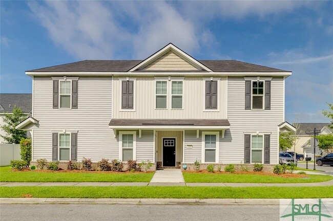 140 Summer Hill Ct in Richmond Hill, GA - Foto de edificio - Building Photo
