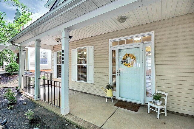 10008 Caldwell Depot Rd in Cornelius, NC - Building Photo - Building Photo