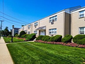 Carol Apartments in Hackensack, NJ - Building Photo - Building Photo