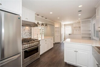 4503 Bryn Mawr Ln in Houston, TX - Building Photo - Building Photo