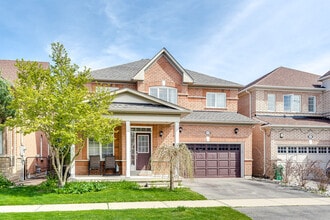 3459 Jorie Crescent in Mississauga, ON - Building Photo - Building Photo