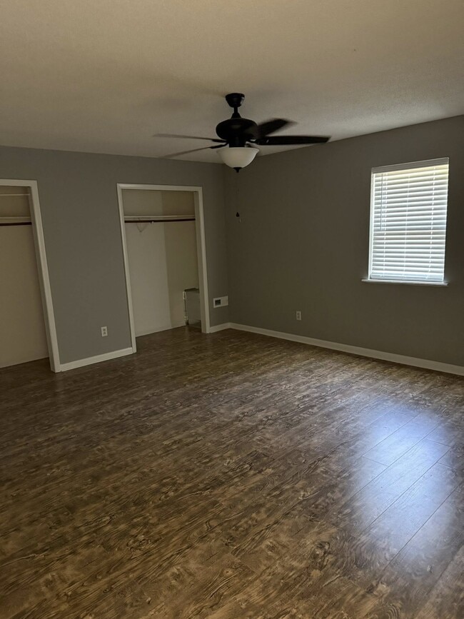 132 Circle Dr, Unit A in Fayetteville, TN - Foto de edificio - Building Photo