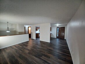 10926 E Augusta Ct in Spokane Valley, WA - Building Photo - Building Photo