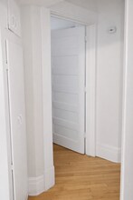 810 University Ave SE in Minneapolis, MN - Building Photo - Building Photo