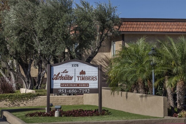 Timbers Riverside Apartments