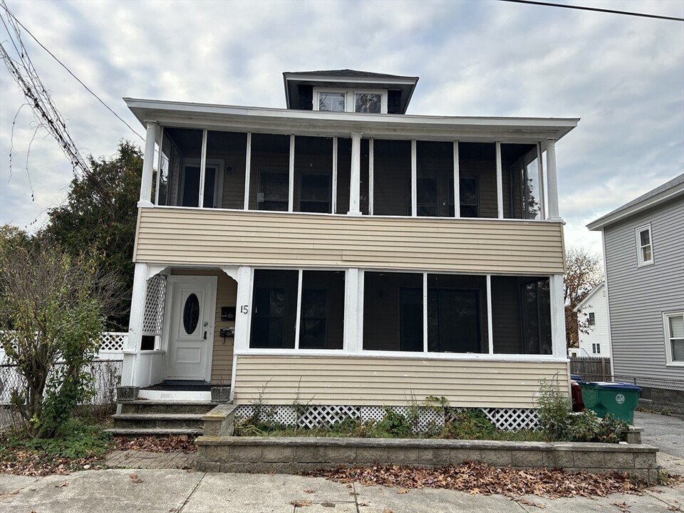 15 Jordan St-Unit -2 in Lowell, MA - Building Photo