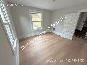 589 5th St in Pitcairn, PA - Building Photo - Building Photo