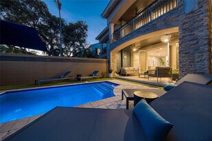 1215 NE 1st St in Fort Lauderdale, FL - Building Photo