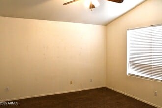 13044 W Avalon Dr in Avondale, AZ - Building Photo - Building Photo